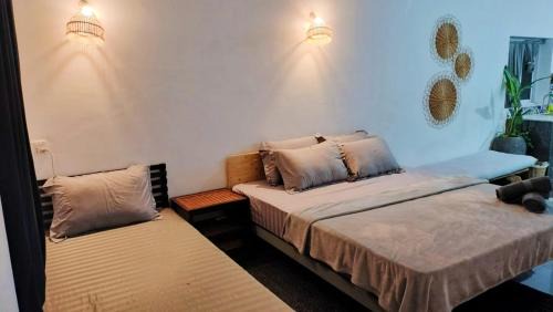 Siem Reap House | Urban Farmhouse