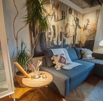 Vracar Apartment | URBAN GREEN Corner with a Story