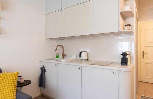Dejvice Apartment | Urban Hideaway