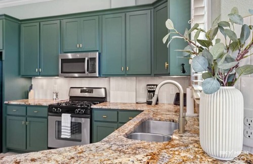 Rogers House | Urban Jungle Oasis Near Pinnacle Hills