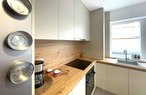 Sinpetru Apartment | Urban Mountain Apartment