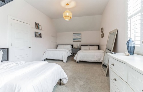 East Nashville House | Urban Oasis – Chic 3 BDR in Trendy East Nashville w/ Private Pool!