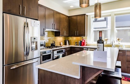 Walla Walla House | Urban Oasis in Downtown Walla Walla. Walk to Wine, Restaurants and More!