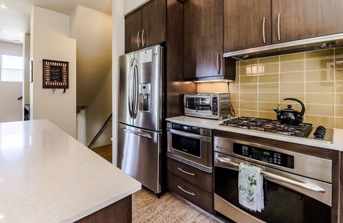 Walla Walla House | Urban Oasis in Downtown Walla Walla. Walk to Wine, Restaurants and More!