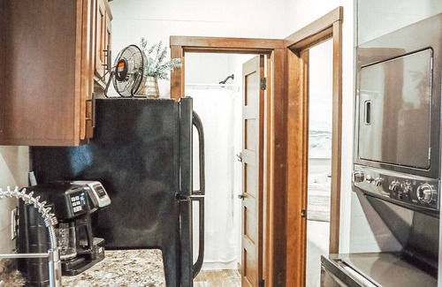 Boaz House | Urban Pines "Miss Bee Have" Unique Tiny House Vibe
