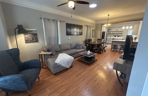 Minor House | Urban Retreat! Sauna-Updated Craftsman Private Backyard! Pet friendly! Discounts