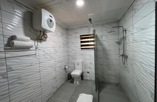 Maitama Hotel | UrbaN RootZ
