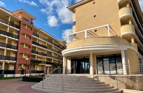 Canet de Berenguer Apartment | Urbanización Mar de Canet, 2 dormitorios con piscina comunitaria, garaje y wifi