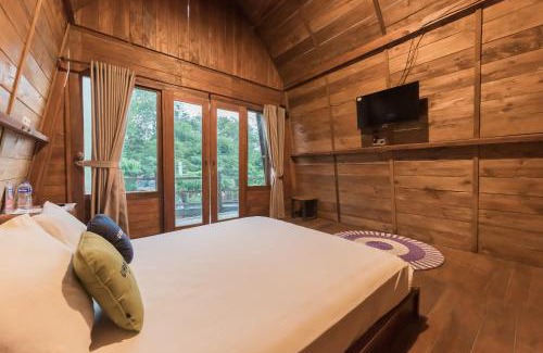 Cianjur Hotel | Urbanview Hotel Cianjur City Park by RedDoorz
