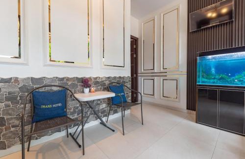 Tanjung Uncang Hotel | Urbanview Trans Hotel Batam by RedDoorz