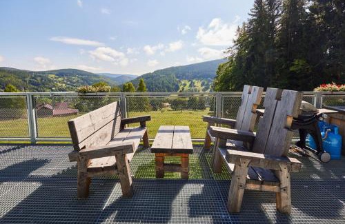 Pec pod Snezkou Apartment | Urlas Apartments, dog friendly, shortcut to Sněžka Mountain
