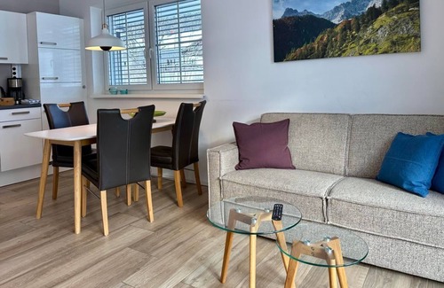 Hinterstoder Apartment | Urlaubsapartments Pfleger - Apartment A, shower or bath, WC, 1 bedroom