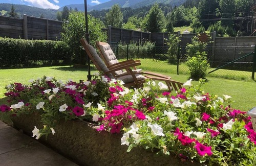 Hinterstoder Apartment | Urlaubsapartments Pfleger - Apartment A, shower or bath, WC, 1 bedroom