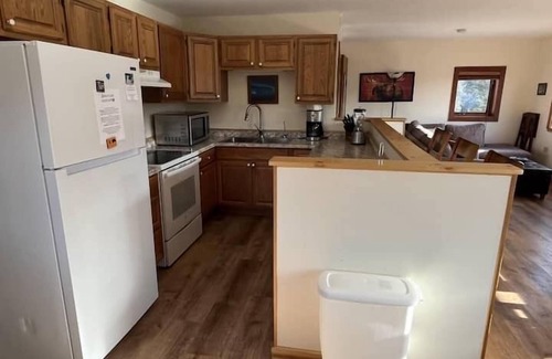 Healy House | Denali Park View House, 4-Bedroom