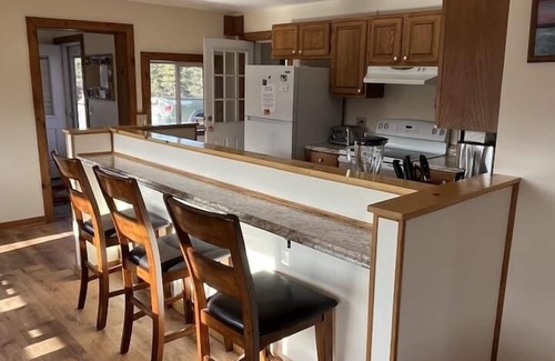 Healy House | Denali Park View House, 4-Bedroom