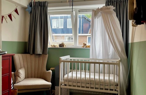Hoograven House | Utrecht - spacious family house near city center