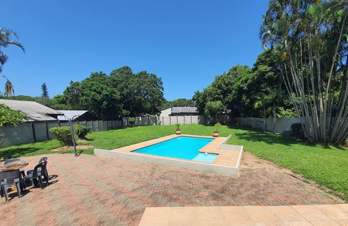Uvongo House | Uvongo Coastal Oasis