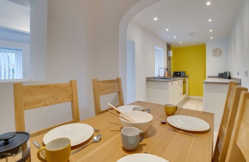 Bethesda House | Uwch Ogwen - Two Bedroom House, Sleeps 3