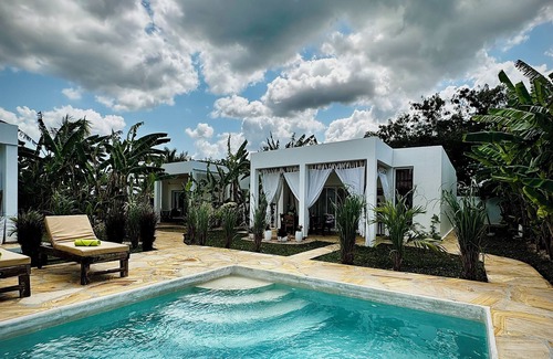Tunguu Villa | Uzuri Villa Kiwengwa