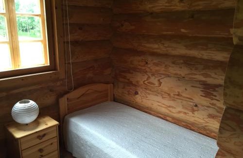 Rouge House | Vällamäe talu puhkemaja