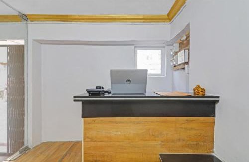Ameerpet Hotel | V Guest Inn