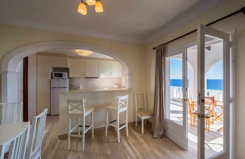 Sant Jaume Mediterrani House | V17 | Villa Amoura Son Bou Mallorca