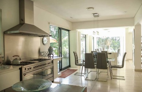 Vaalview House | Vaal River Luxury Villa