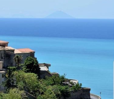 Paola Apartment | VACANZA TRA IL MARE E LA MONTAGNA The Lighthouse Group