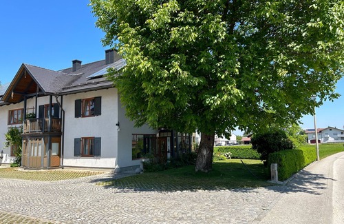 Sankt Georgen im Attergau Apartment | Vacation apartment Schneeweiss