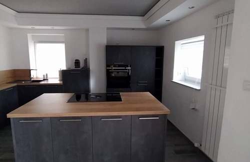 Rehlingen-Siersburg Apartment | Vacation apartment directly on the Nied - apartment/flat, shower, WC, 1 bedroom