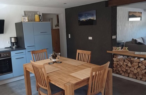 Erlenbach bei Dahn Apartment | Vacation apartment in the Grünheck - apartment/flat, shower or bath, WC,