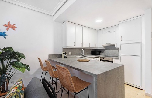 Puerto de Santiago Apartment | Vacation Apartment 'Balcón De Los Gigantes' with Sea View, Wi-Fi and Air Conditioning