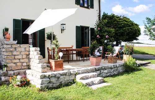 Wasserburg am Inn Apartment | Vacation apartment for 4 persons, 65 sqm, 1 separate bedroom, terrace