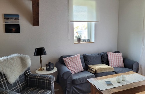 Schwalefeld Apartment | Vacation apartment Aartal in the former forester's lodge
