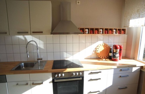 Niederbreitbach Apartment | Vacation apartment Haus Sonnenschein - apartment/flat, bathtub, 2 bedrooms