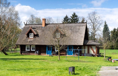 Kolonie Apartment | Vacation apartment Zaunkönig - Thatched plank house Zum Heuschober