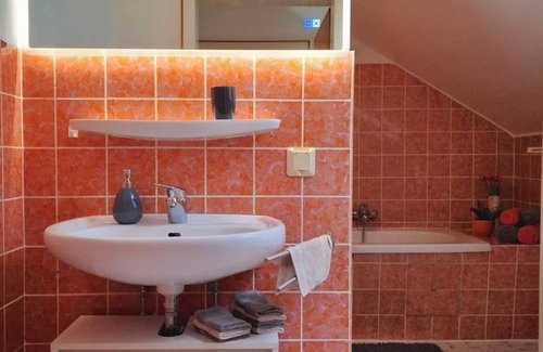 Neckarsteinach Apartment | Vacation apartment Burgenblick