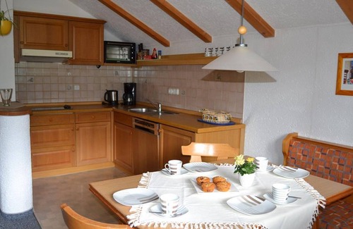 Vorderhindelang Apartment | Vacation apartment Alpenrose with south-facing balcony - Ferienwohnungen Haas