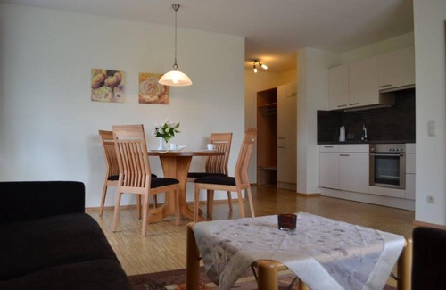 Bad Windsheim Apartment | Vacation apartment - Kur & Golf Ferienwohnungen Wattenbach