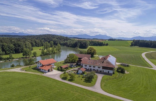 Seeon-Seebruck Apartment | Vacation apartment Bergblick