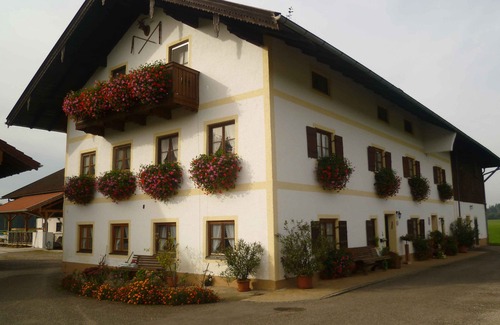 Seeon-Seebruck Apartment | Vacation apartment Bergblick