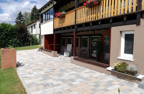 Fladungen Apartment | Vacation apartment (45sqm) for 2 people with terrace and barbecue area