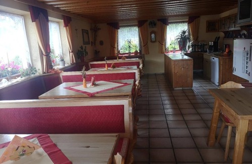 Riedlhutte Apartment | Vacation apartment (60m2) in the attic with large bathroom