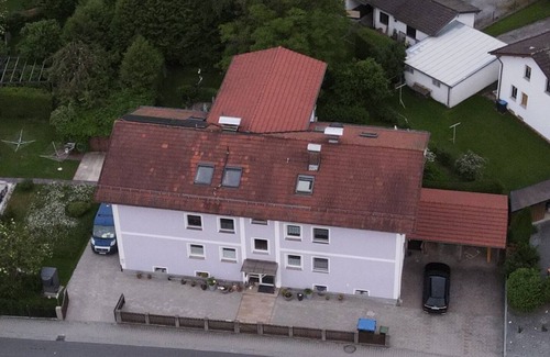 Riedering Apartment | Vacation apartment 72 sqm for 2-6 persons with 2 bedrooms and terrace