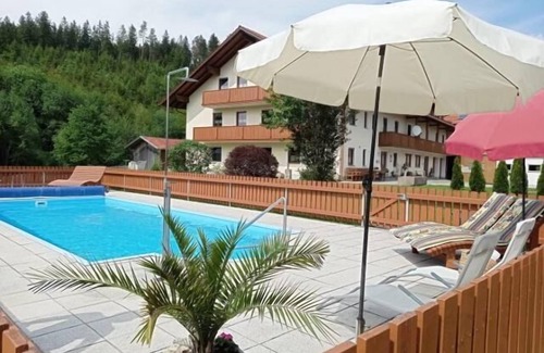 Kollnburg Apartment | Vacation apartment (90sqm)