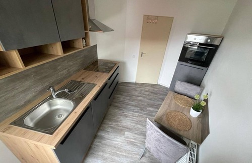 Konen Apartment | Vacation apartment Am Waldesrand - Holiday apartment