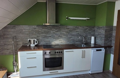 Berg Apartment | Vacation apartment Berg - 4-bed apartment