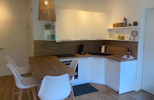 Mespelbrunn Apartment | Vacation apartment by the water (castle) in the Spessart