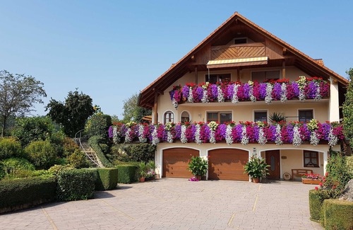 Pottenstein Apartment | Vacation apartment 2 - Ferienwohnungen Wölfel