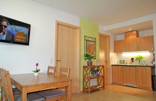 Rheinhausen Apartment | Vacation apartment/apartment for 8 guests with 55m² in Rheinhausen (17998)